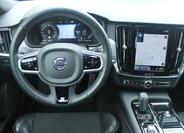 Volvo V90 13