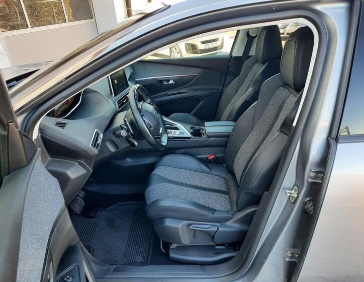 Peugeot 5008 14