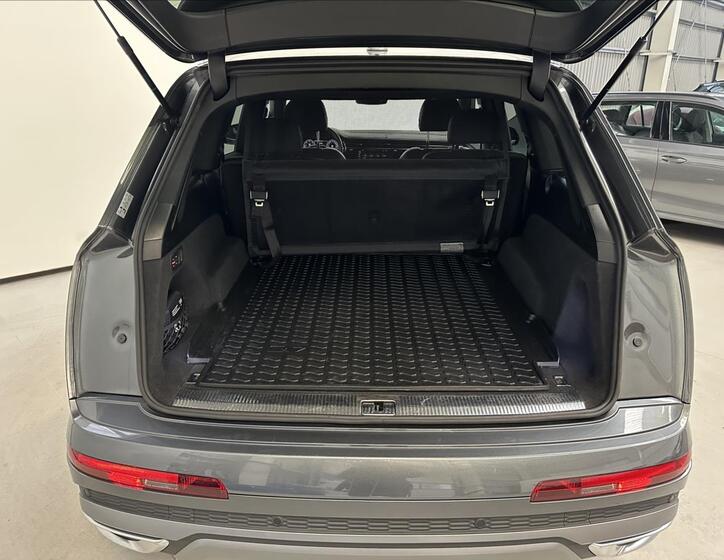 Audi Q7 37