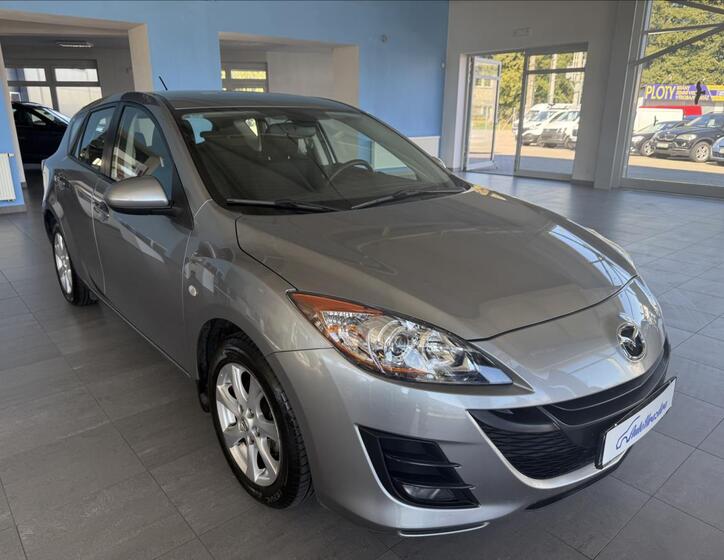 Mazda 3 1