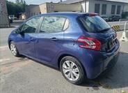 Peugeot 208 7