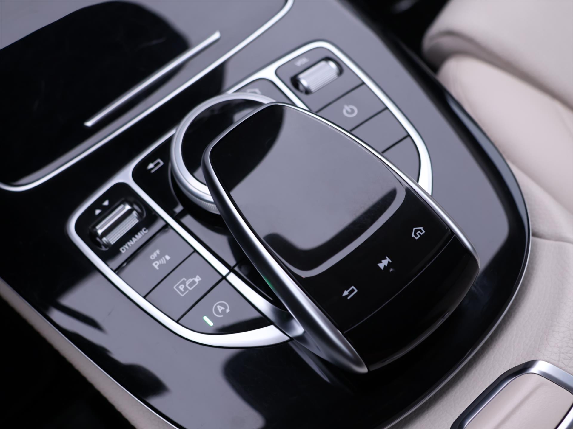 Mercedes-Benz Třídy E