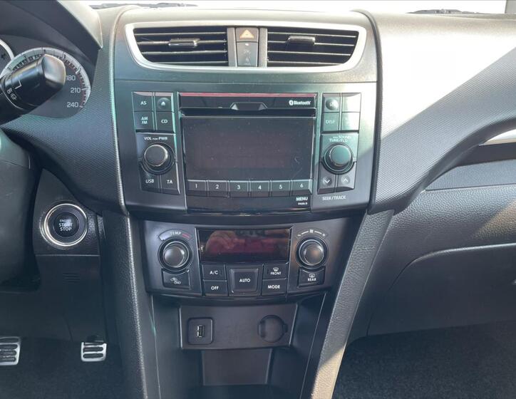 Suzuki Swift 15