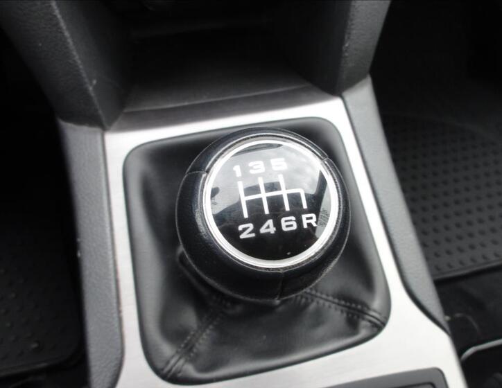 Subaru Legacy 21