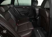 Škoda Superb 12