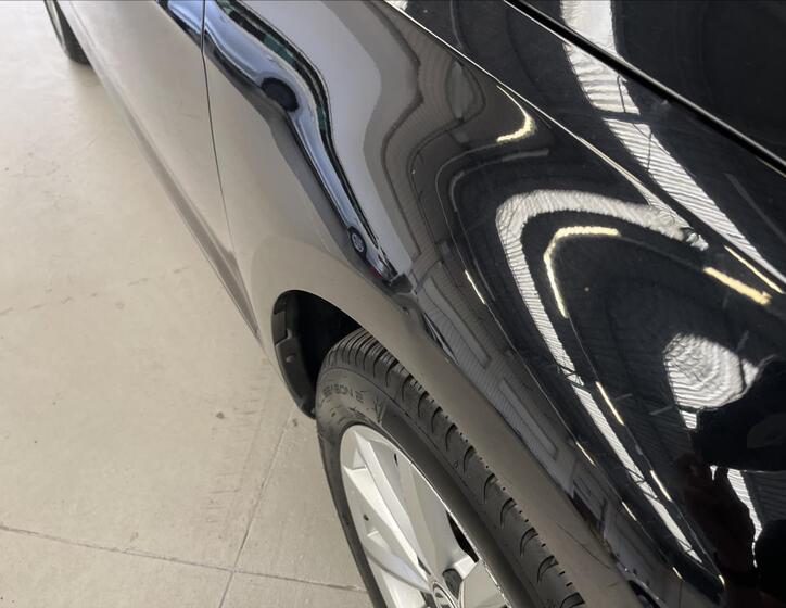 Volkswagen Golf 36