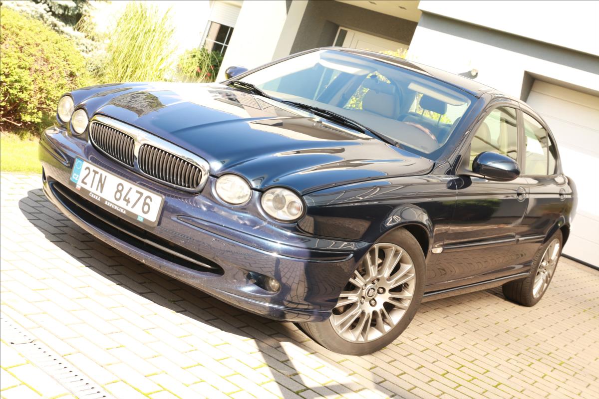 Jaguar X-Type
