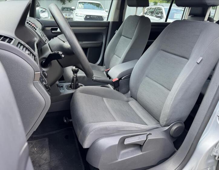Volkswagen Touran 34
