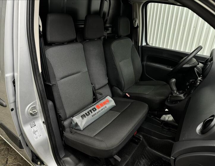 Mercedes-Benz Citan 32
