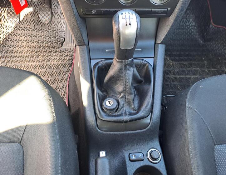 Škoda Octavia 14