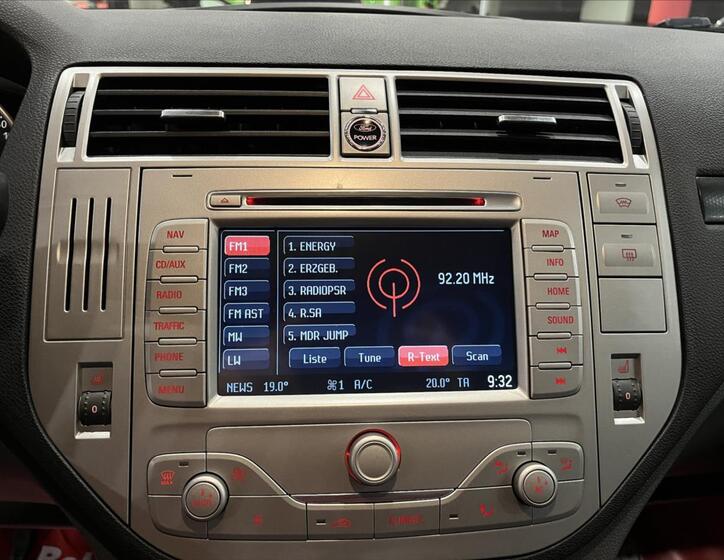 Ford Kuga 25