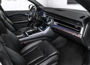 Audi Q8 12