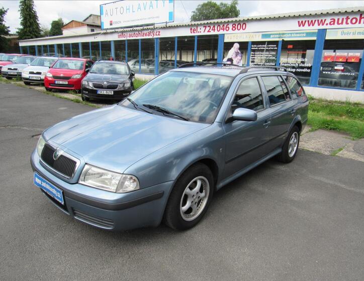 Škoda Octavia 1