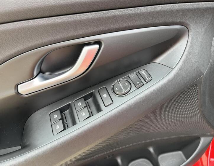 Hyundai i30 15