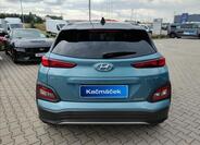 Hyundai Kona 4
