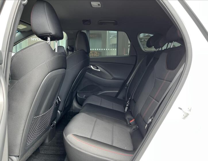 Hyundai i30 8