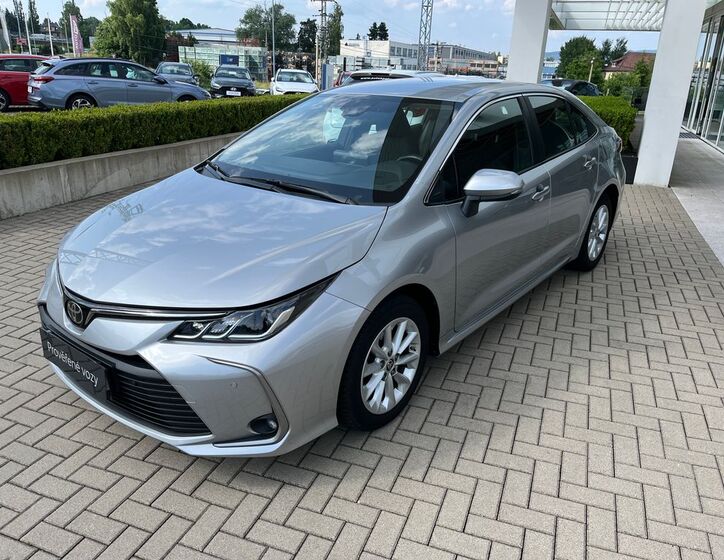 Toyota Corolla 2