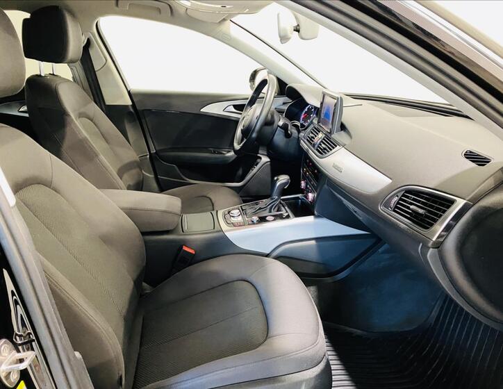 Audi A6 8