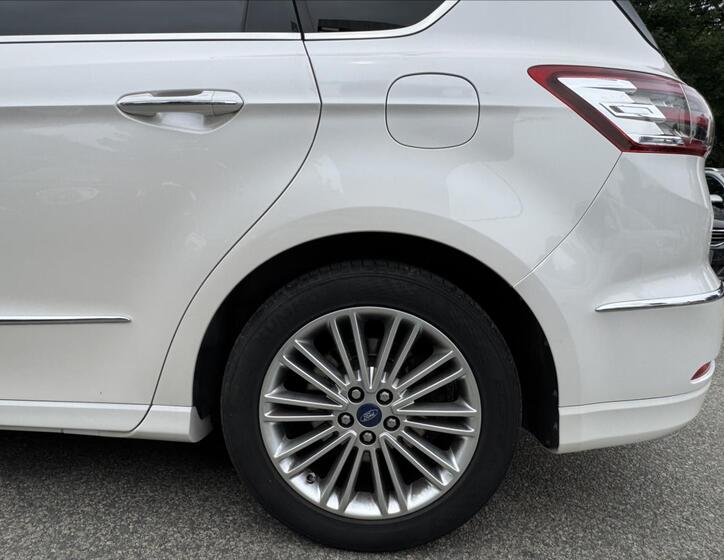 Ford S-MAX 25