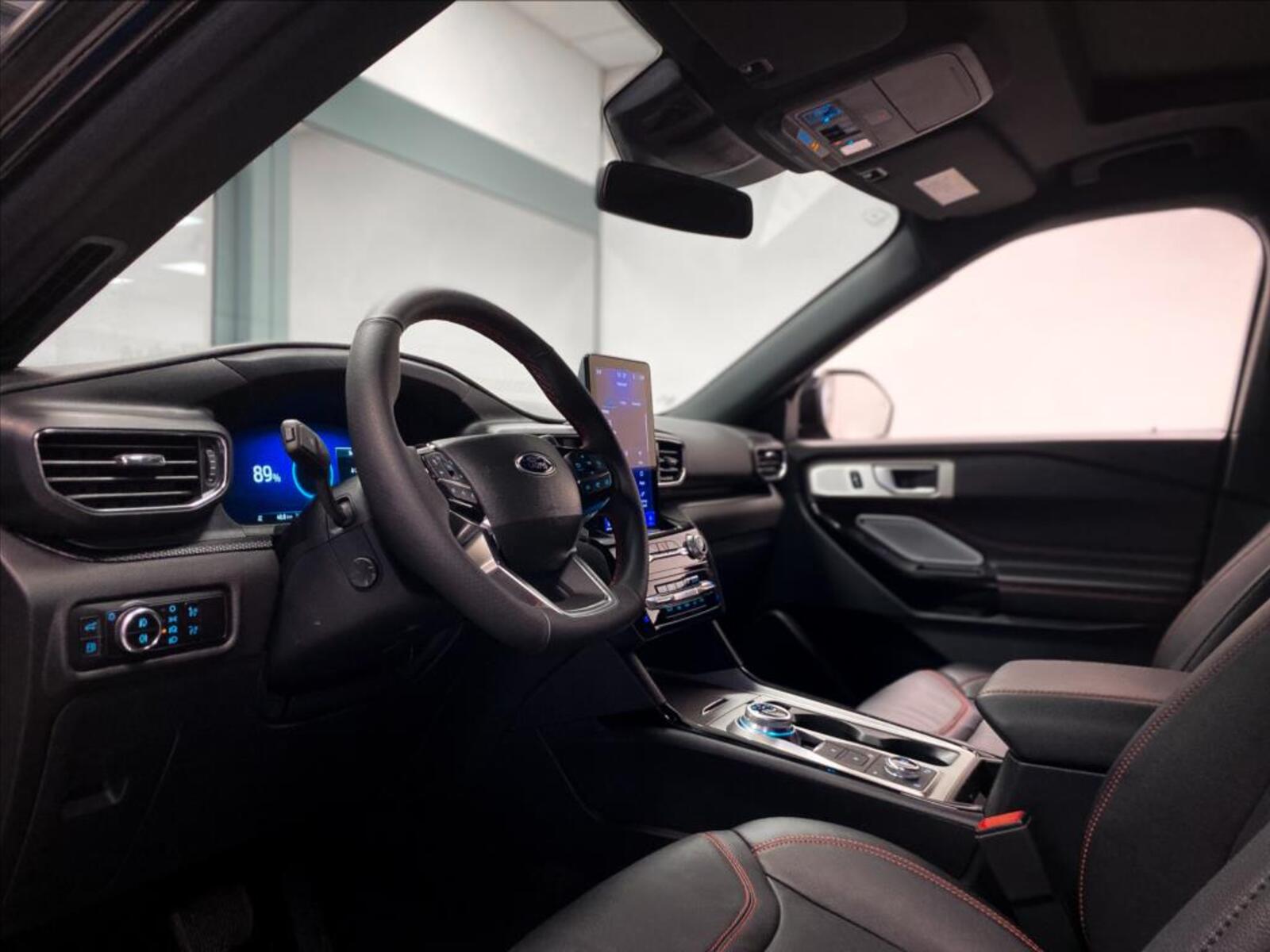 Ford Explorer 5