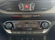 Hyundai i30 17