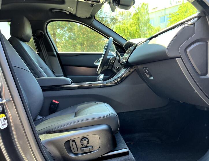 Land Rover Range Rover Velar 34