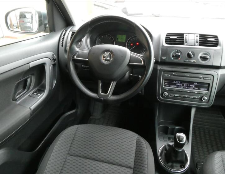 Škoda Roomster 28