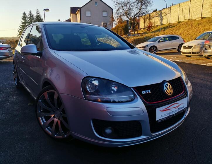 Volkswagen Golf 4