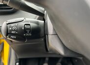 Peugeot 208 18