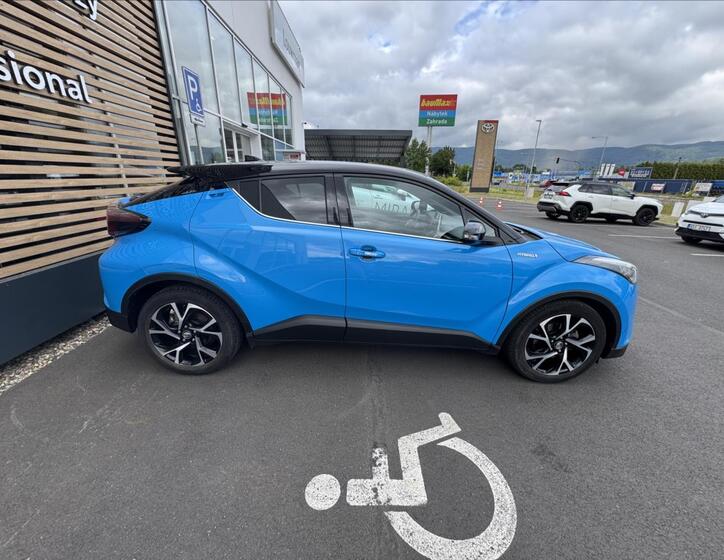Toyota C-HR 17