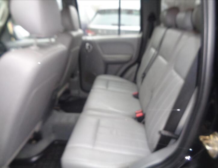 Jeep Cherokee 14