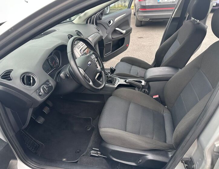 Ford Mondeo 7