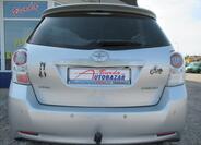 Toyota Verso 6
