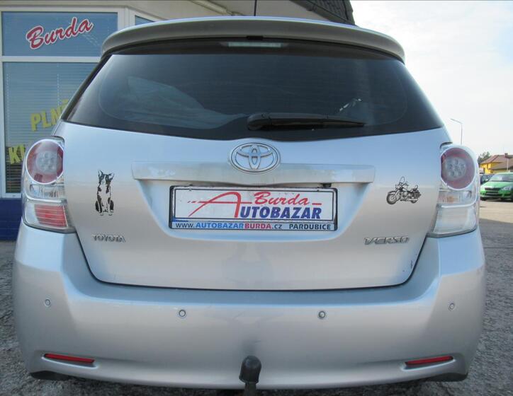 Toyota Verso 6