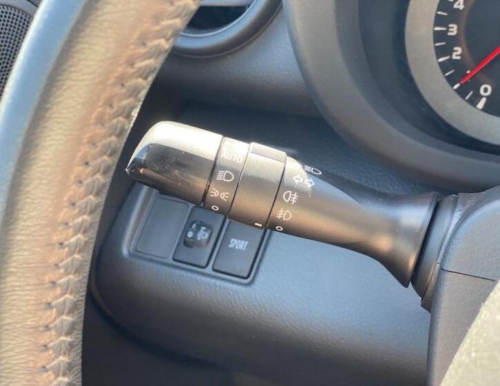 Toyota RAV4 17