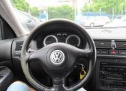 Volkswagen Golf 12