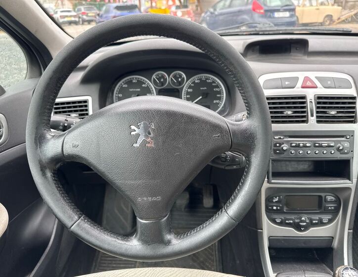 Peugeot 307 8