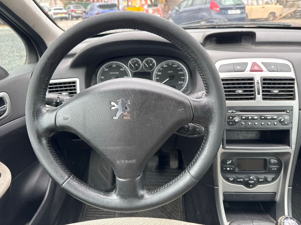 Peugeot 307