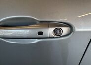 Jeep Compass 8