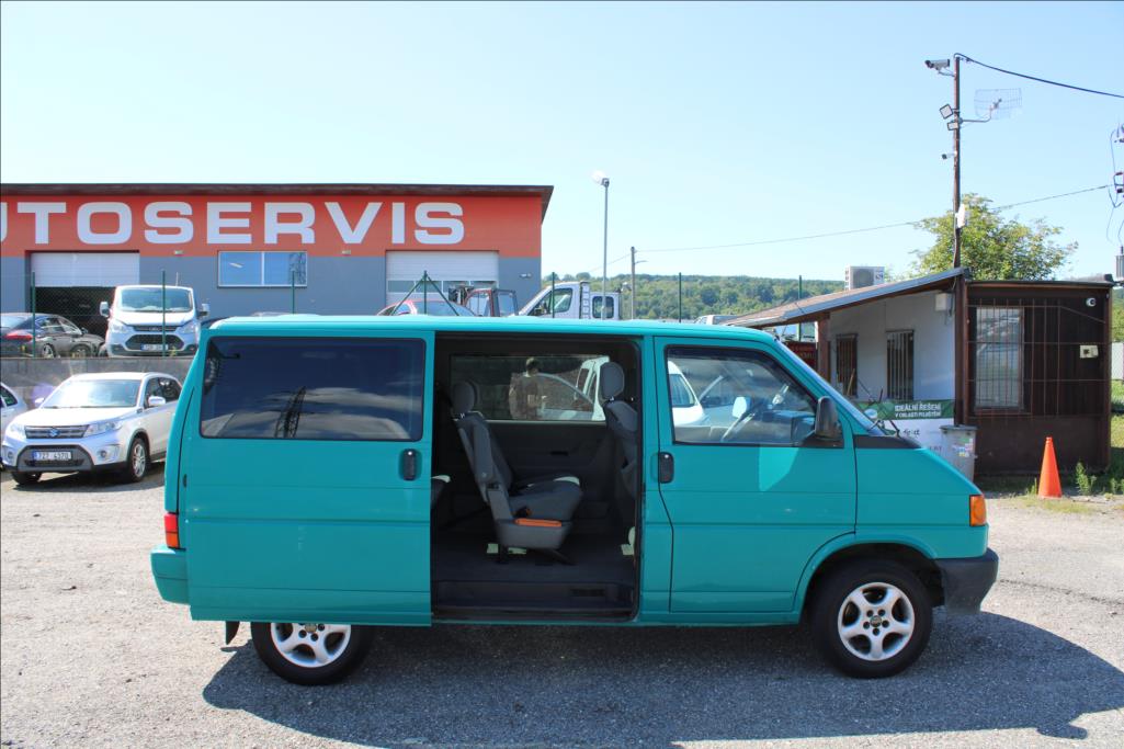 Volkswagen Caravelle