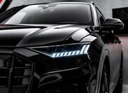 Audi SQ8 9
