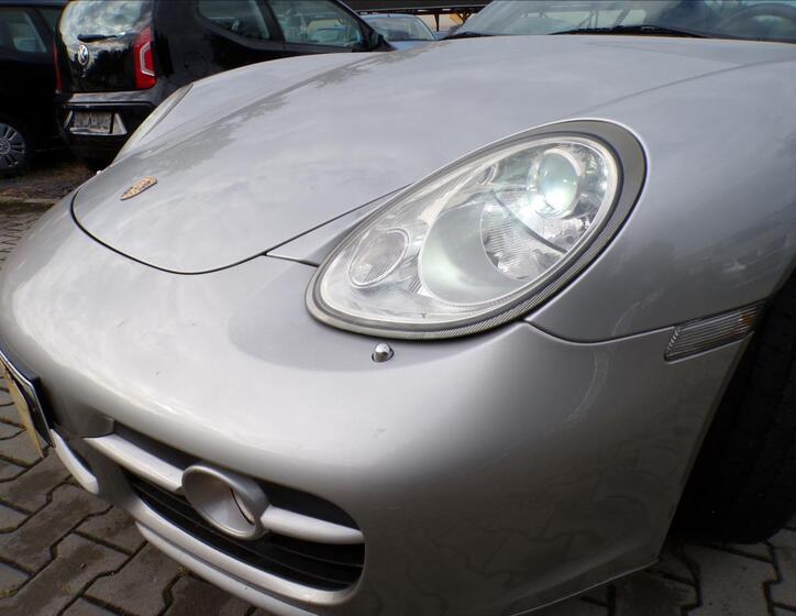 Porsche Cayman 24