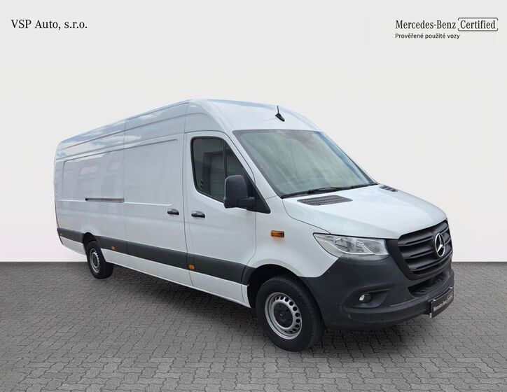Mercedes-Benz Sprinter 7