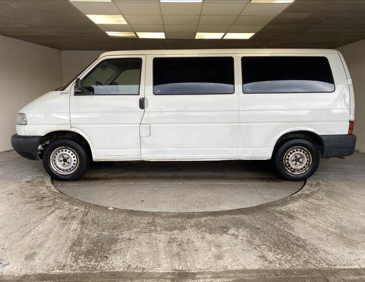 Volkswagen Transporter 4