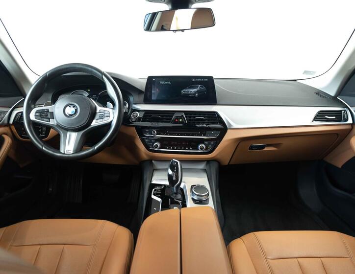 BMW Řada 5 11