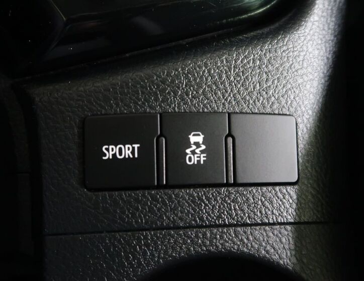 Toyota Auris 35