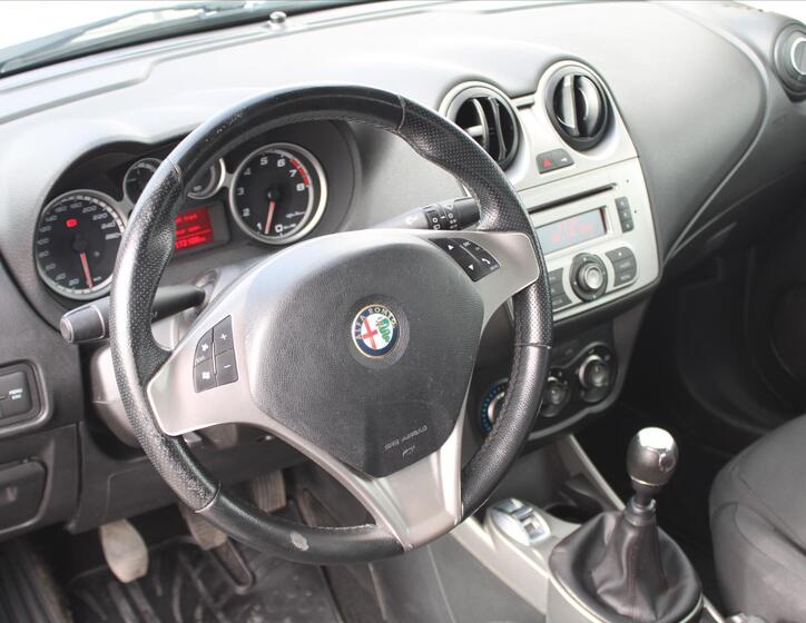 Alfa Romeo MiTo 13