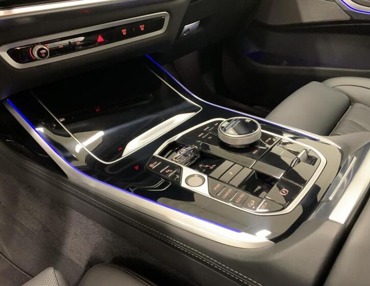 BMW X7 7