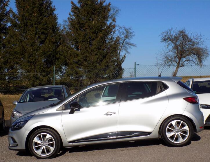 Renault Clio 15