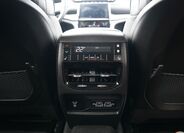Jeep Grand Cherokee 38
